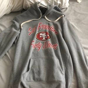 San Francisco 49ers sweatshirt